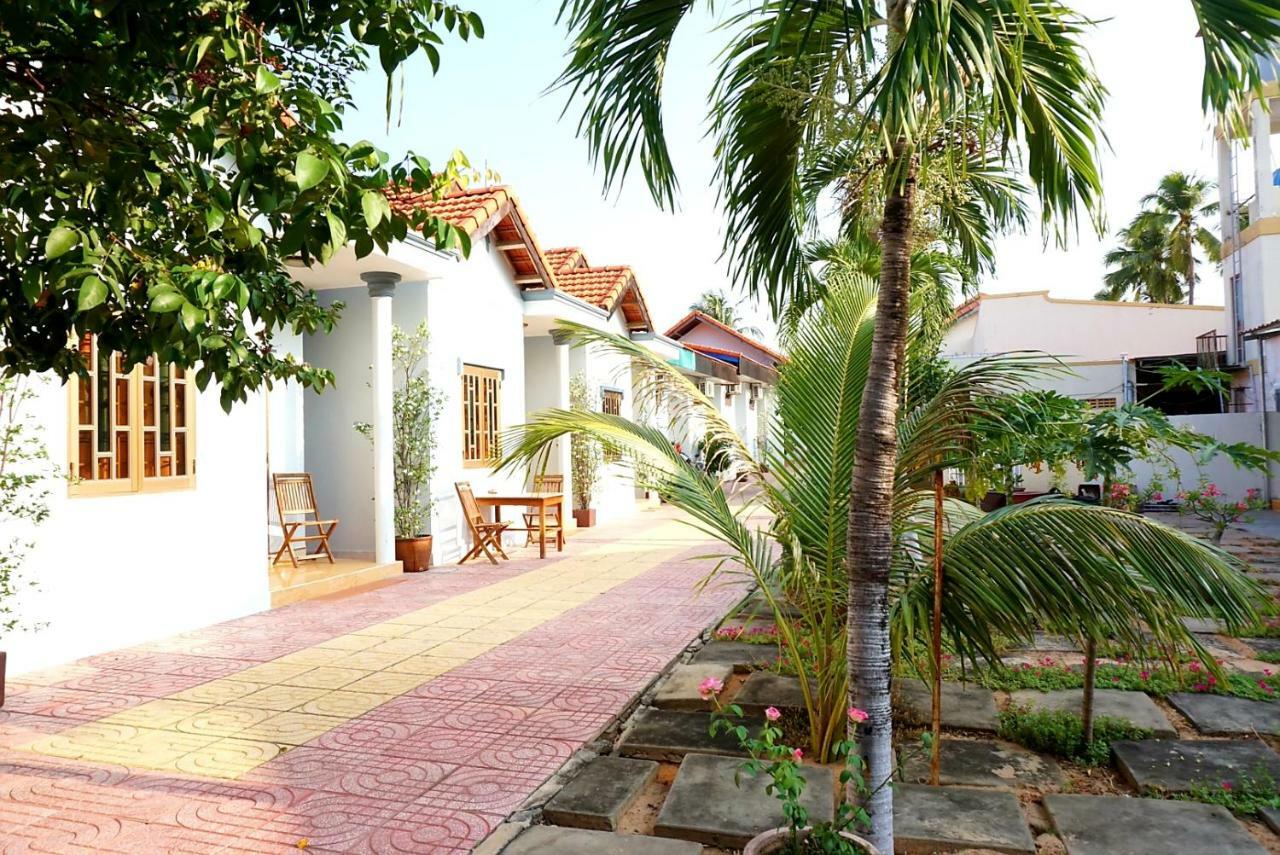 Ngoc Sang Guesthouse Mũi Né Extérieur photo